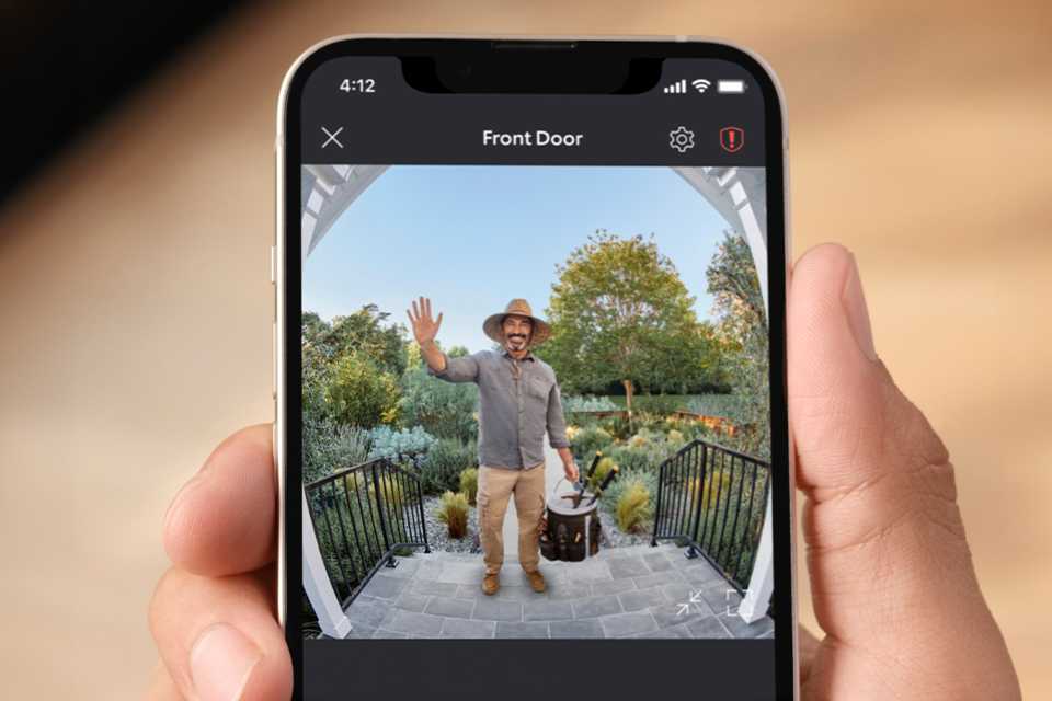 Front door security camera with hot sale phone app