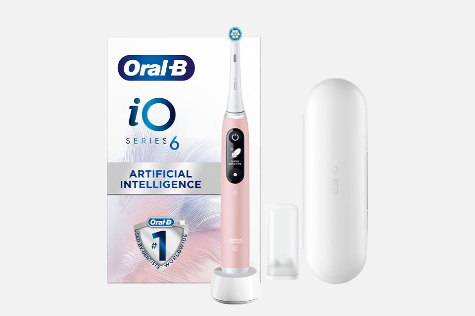 Oral-B iO Series 6 Ultimate Clean Electric Toothbrush in pink.