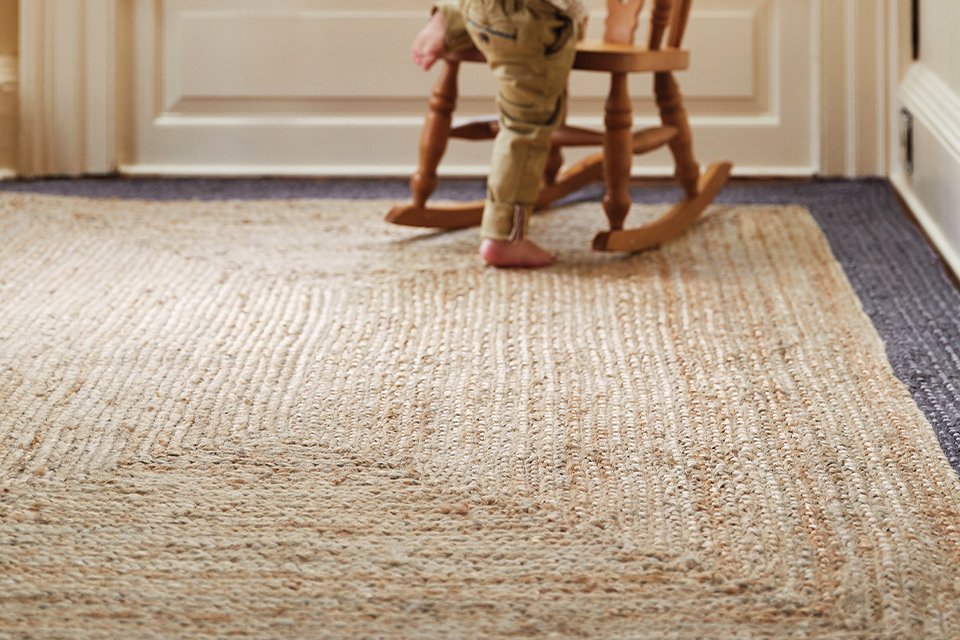 Origins Jute Border Woven Cut Pile Jute Rug.