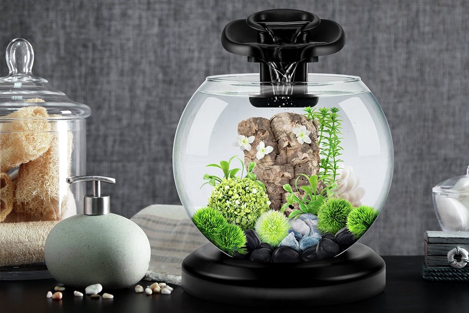 A close up mage of Tetra duo waterfall cascade globe.