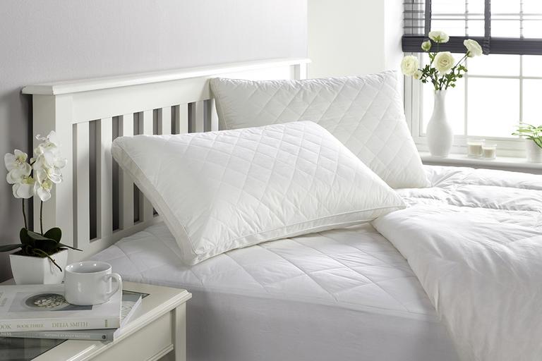 the duvet and pillow company mattress protector