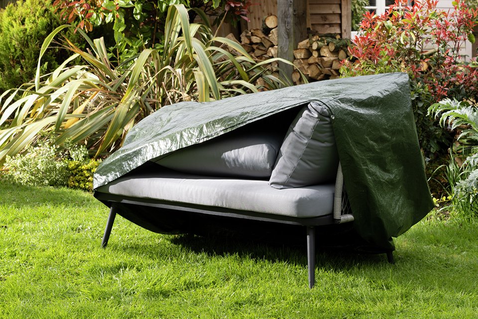 Garden furniture covers. Keep your garden furniture looking fresh.