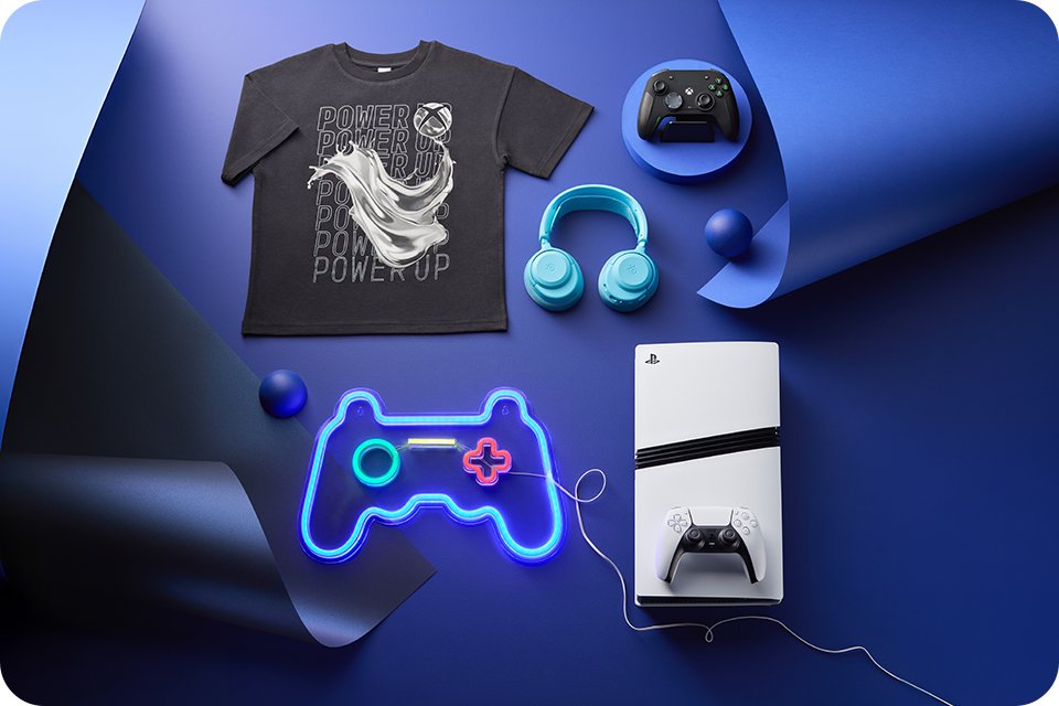Gifts for gaming gurus. Level up their Christmas cheer.