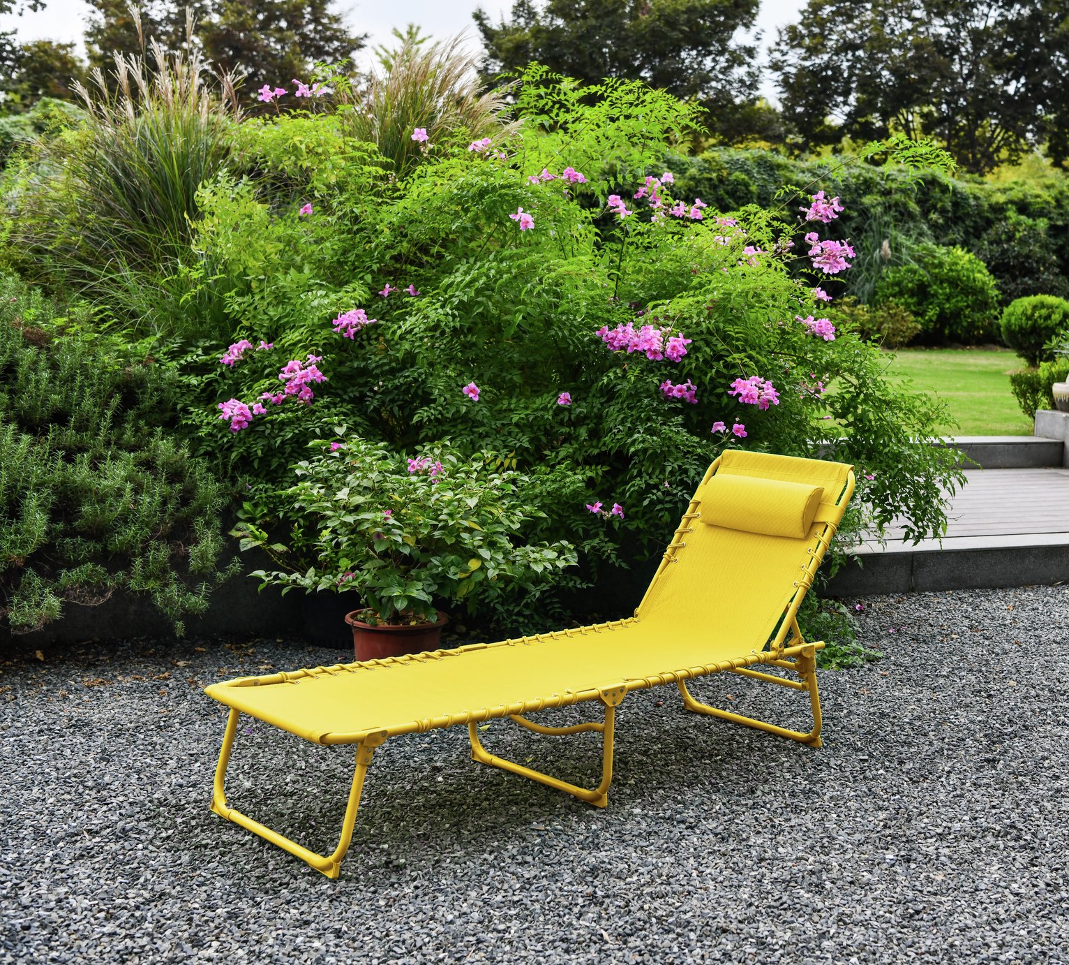 Argos Home Set of 2 Folding Metal Sun Loungers - Yellow