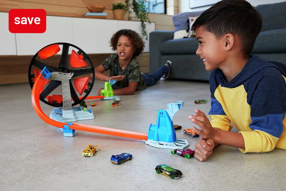 Save up to 25% on selected action figures & vehicles.