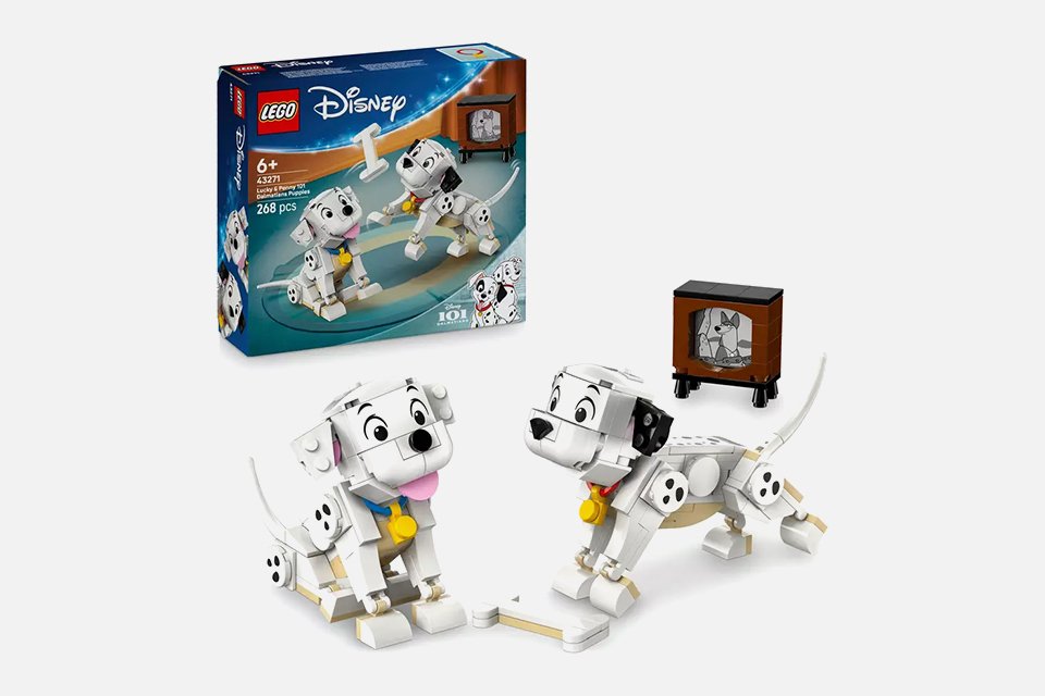 LEGO® Disney Lucky & Penny 101 Dalmatians Puppies Set.