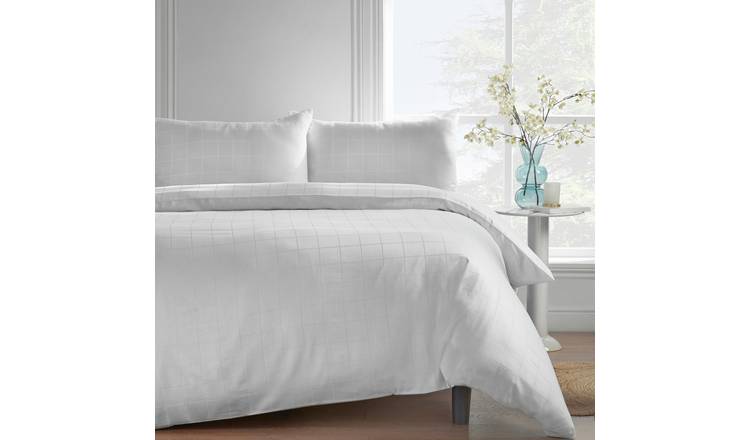 Catherine Lansfield Woven Check White Bedding Set - Double