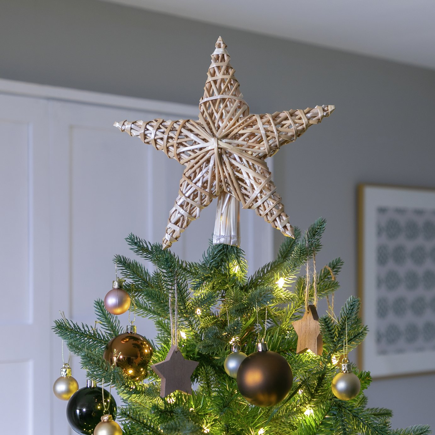 Habitat Wicker Star Shaped Christmas Tree Topper - Natural