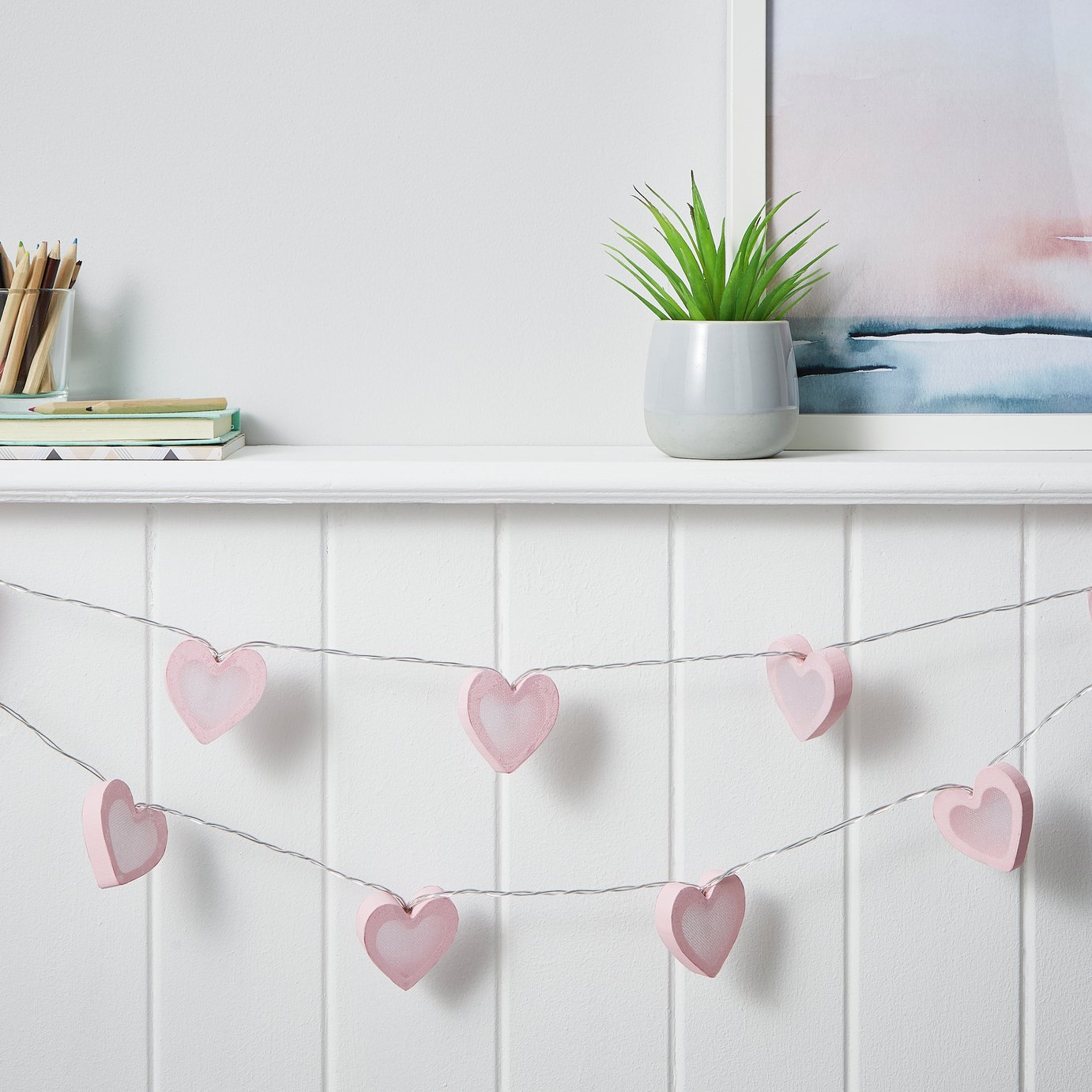 Glow Kids Heart Wooden Love LED String Lights - Pink