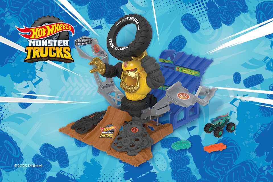 Mackenzie Hot Wheels™ Monster Trucks Spinner Luggage
