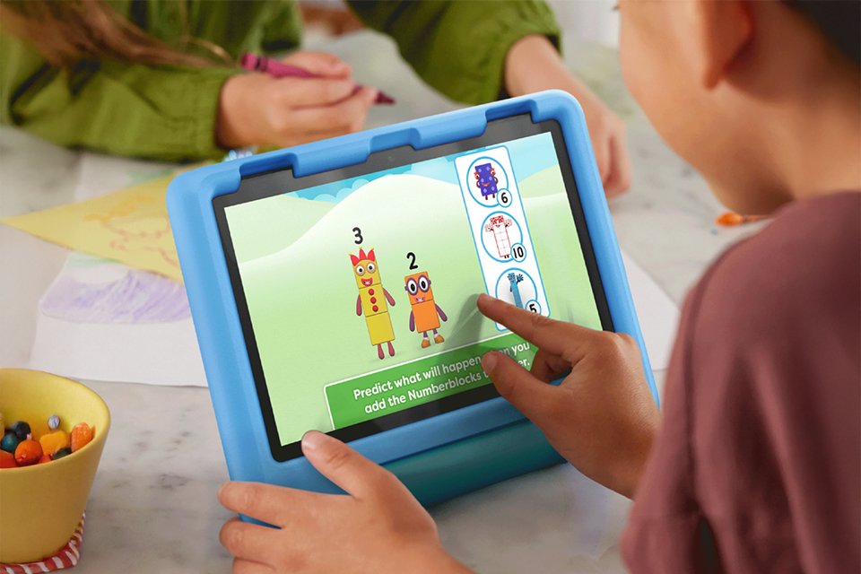 Tech. Smart tech for smart learning. Get your child classroom-ready with the right tech.
