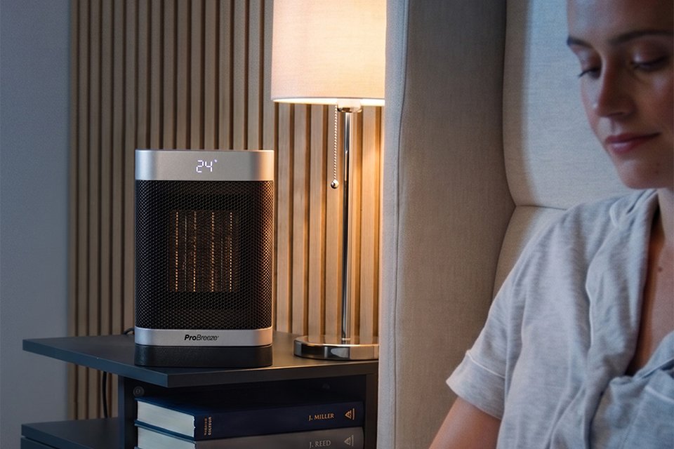 Pro Breeze 1500W Ceramic Fan Heater in black colour.