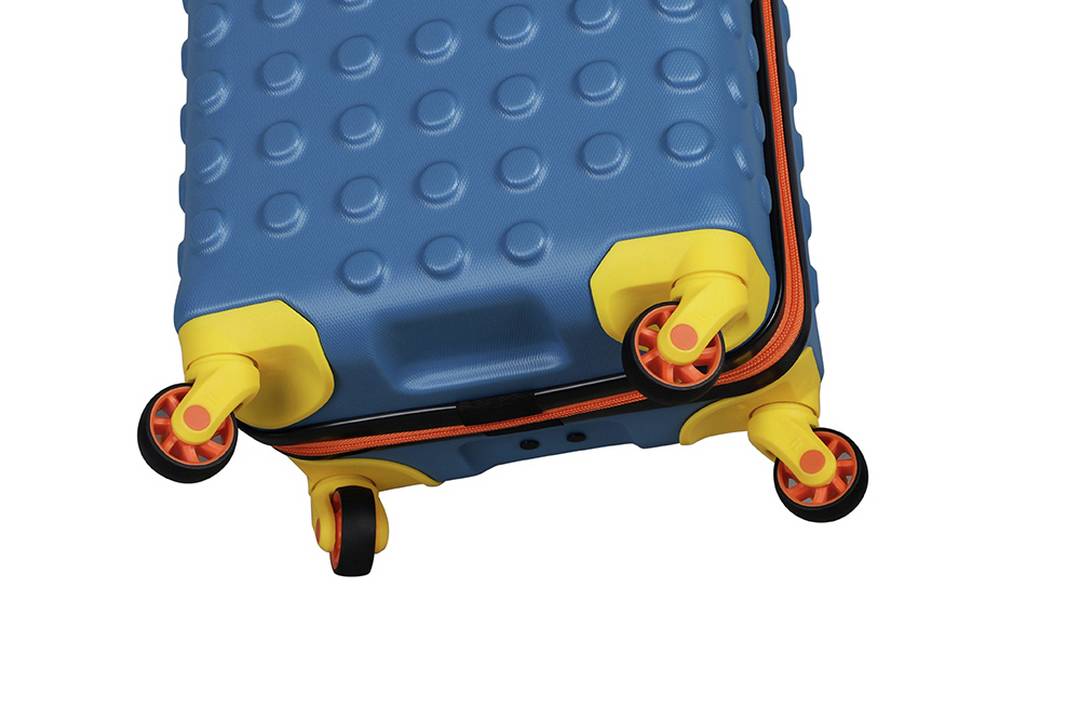 it Luggage Children's Brick 4 Wheel Hard Cabin Suitcase