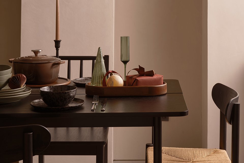 Christmas cookware & tableware. Brand new collection just landed.