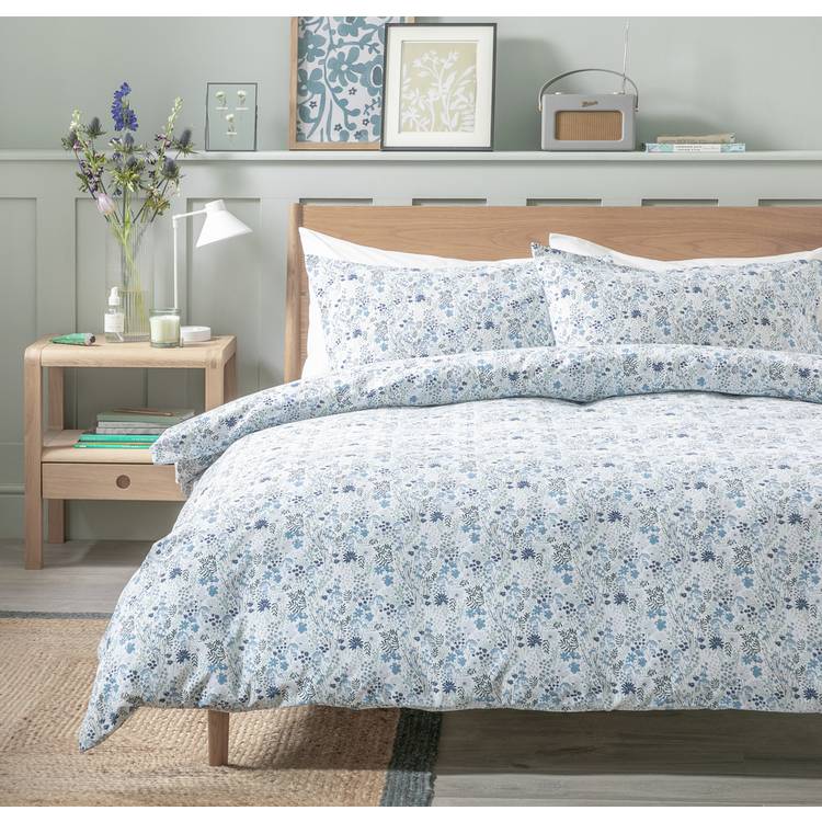 Habitat Floral Ditsy Blue & White Bedding Set - Single 0