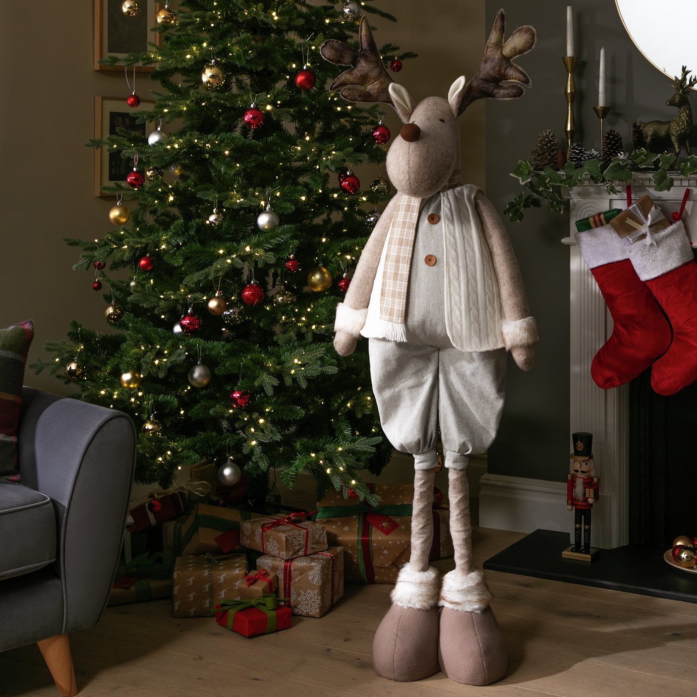 Argos Home Extendable Reindeer Christmas Decoration