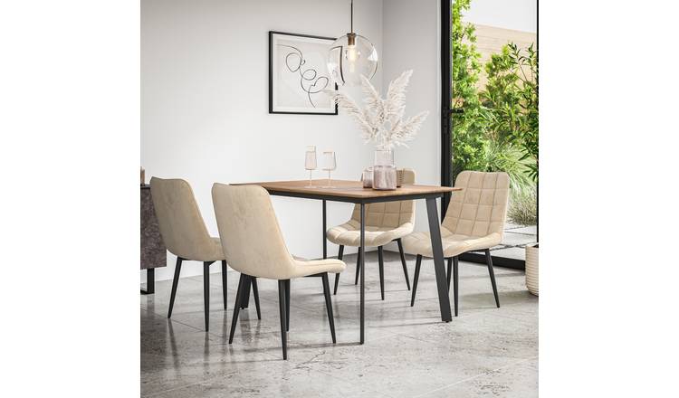 Furniture Online Haydon Nova Oak Effect Dining Table & 4 Beige Chairs