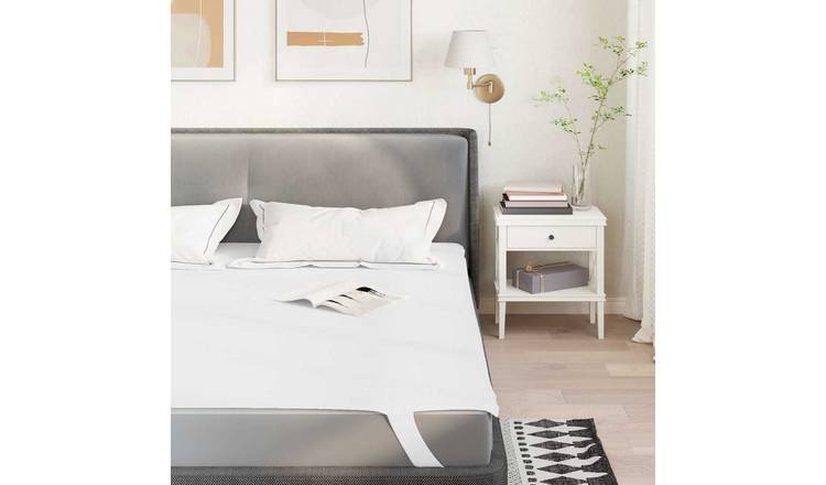 Walplus Waterproof Polyester Mattress Protector - White - 140 x 220 cm