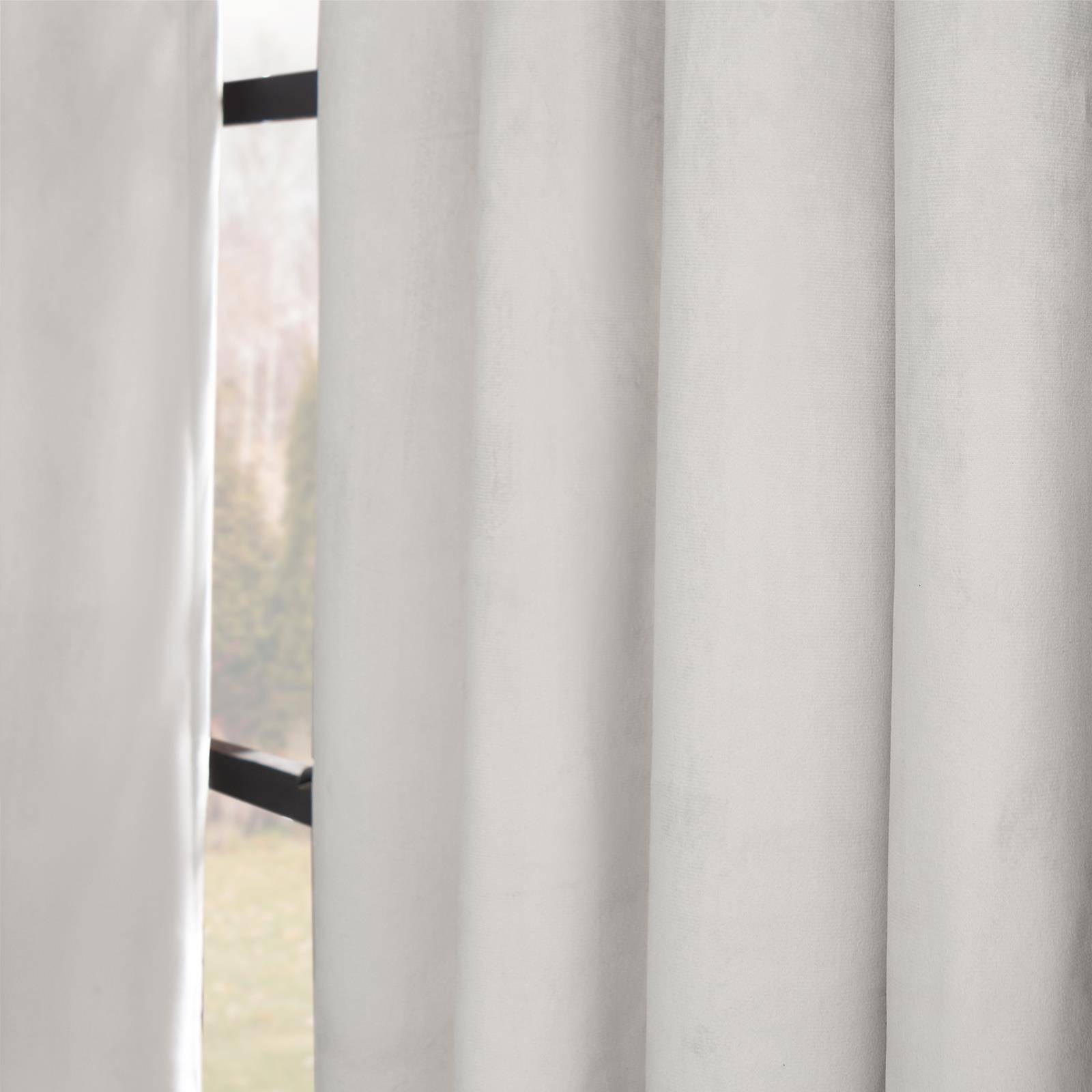 OHS Plain Thermal Velvet Curtains 168 x 229cm - Silver - Image 3