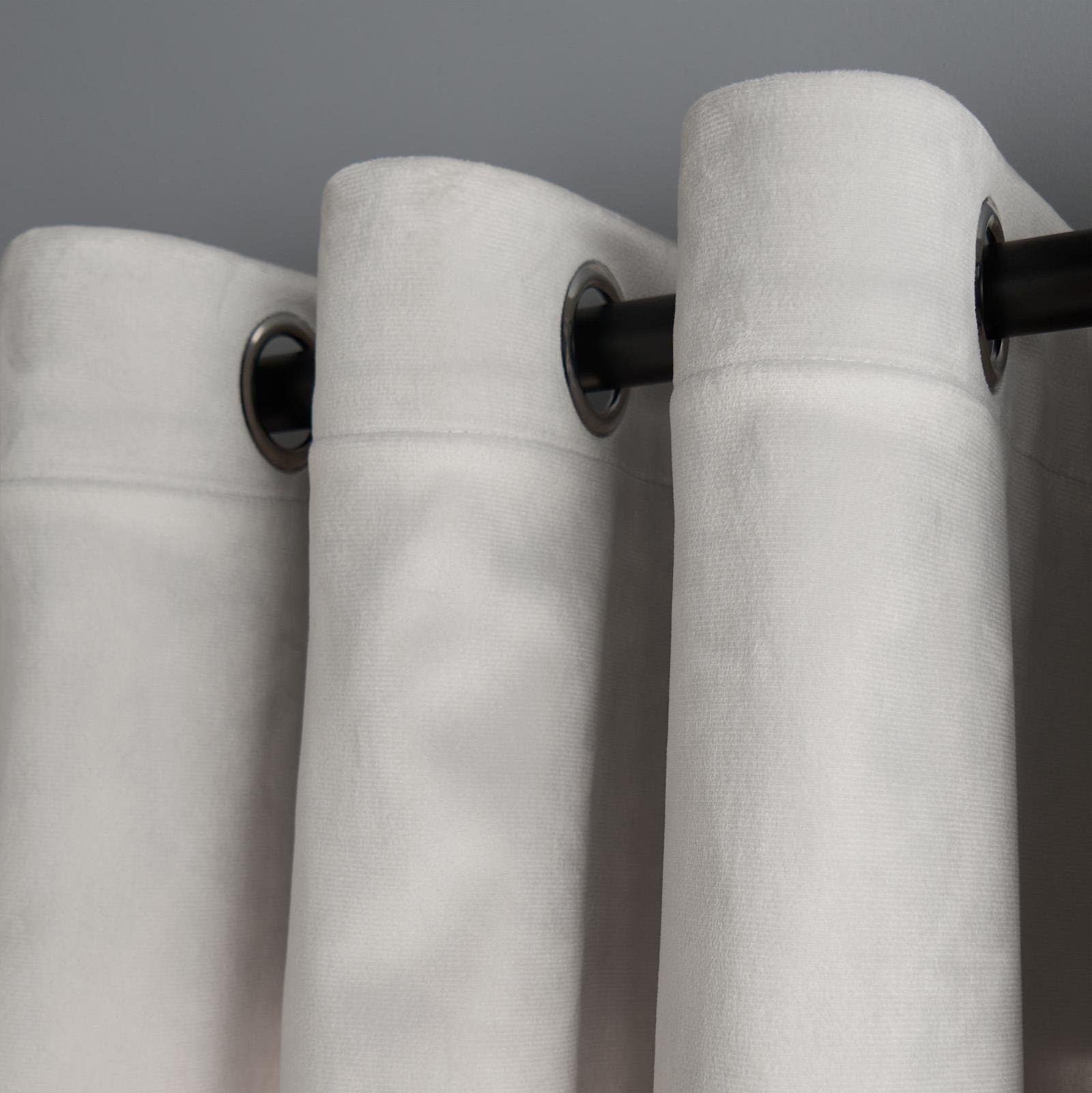 OHS Plain Thermal Velvet Curtains 168 x 229cm - Silver - Image 4