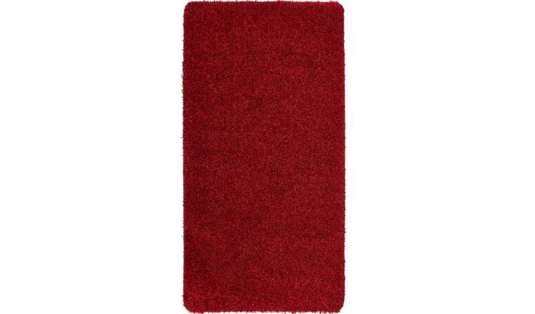 The Rugs Red Plain Shaggy Runner Rug - 67 x 150cm