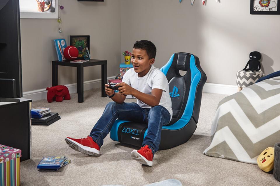 Gaming sessions. Best Chair for game on Console. Game Room with boys yelling.