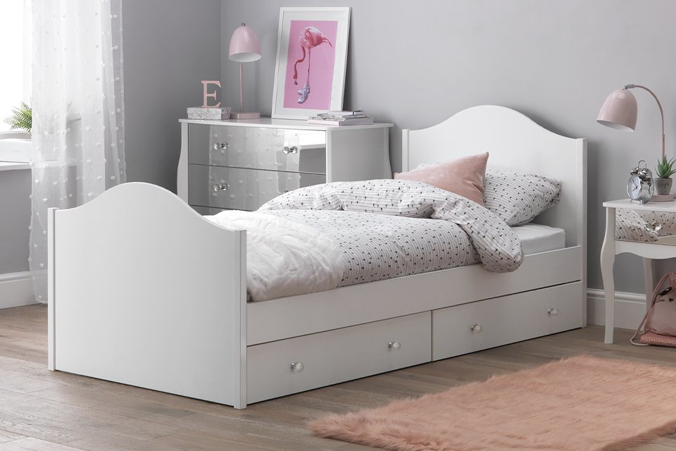 furniture for teenage girl bedrooms uk