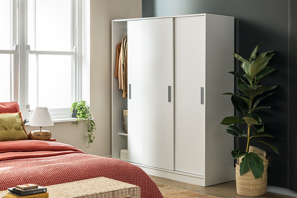 Argos Home Nova 3 Door Sliding White Wardrobe.