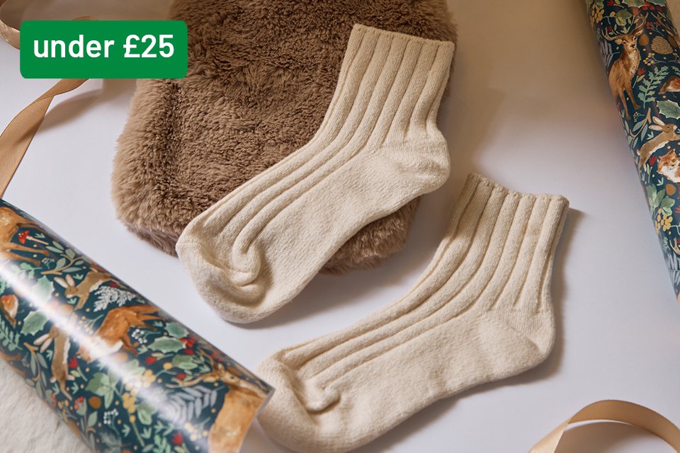 Affordable favourites to suprise and delight. Gifts under £25.