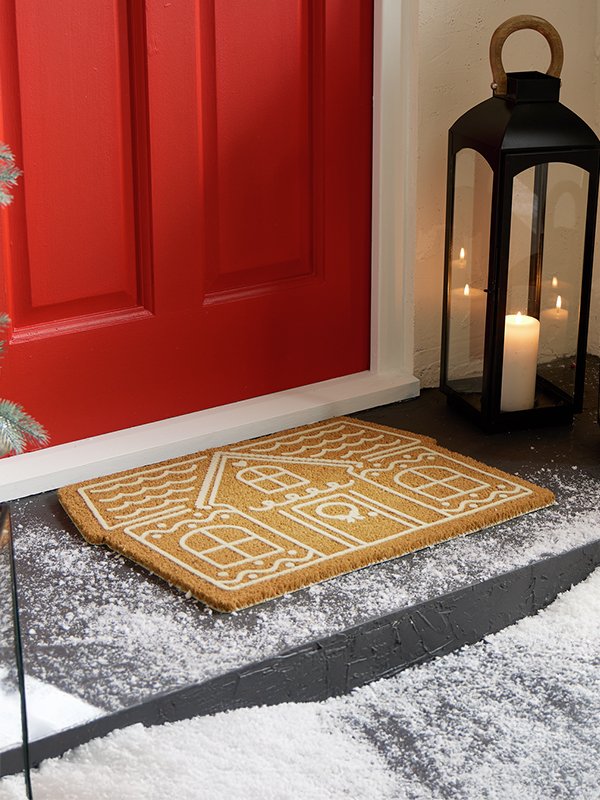 Door mats. Give your hallway the upgrade it deserve, discover our range of door mats here.