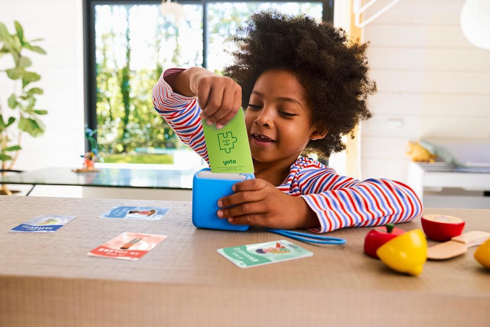 Literacy and communication toys. Including brands such as Tonies & Yoto!