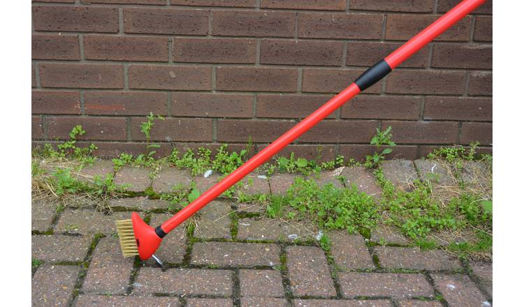 Wilko Weed Paving Brush Set