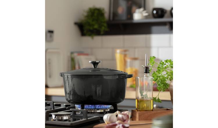 Buy Argos Home 3.3 Litre Cast Iron Casserole Dish - Cream