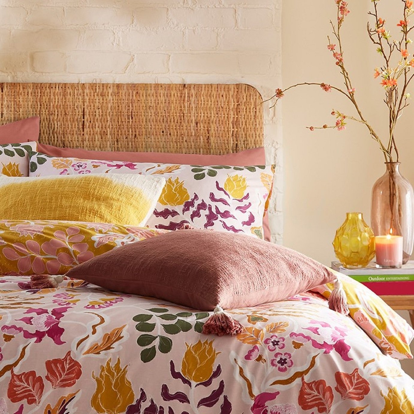 Furn Protea Abstract Floral Pink Bedding Set - Single