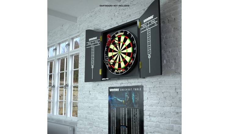  WINMAU Blade 6 Professional Bristle Dartboard : Sports &  Outdoors