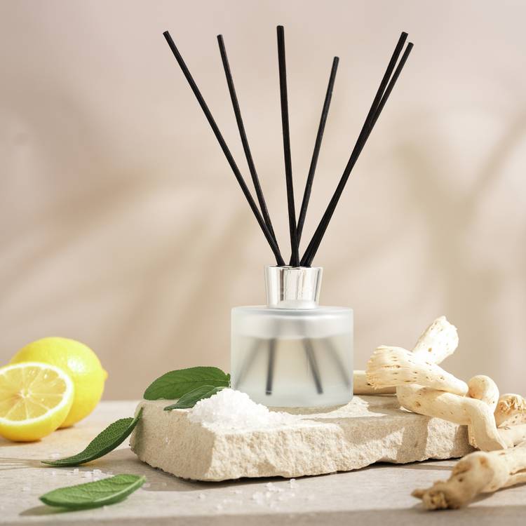 Habitat Scented Reed Diffuser - Sea Minerals & Sage 0