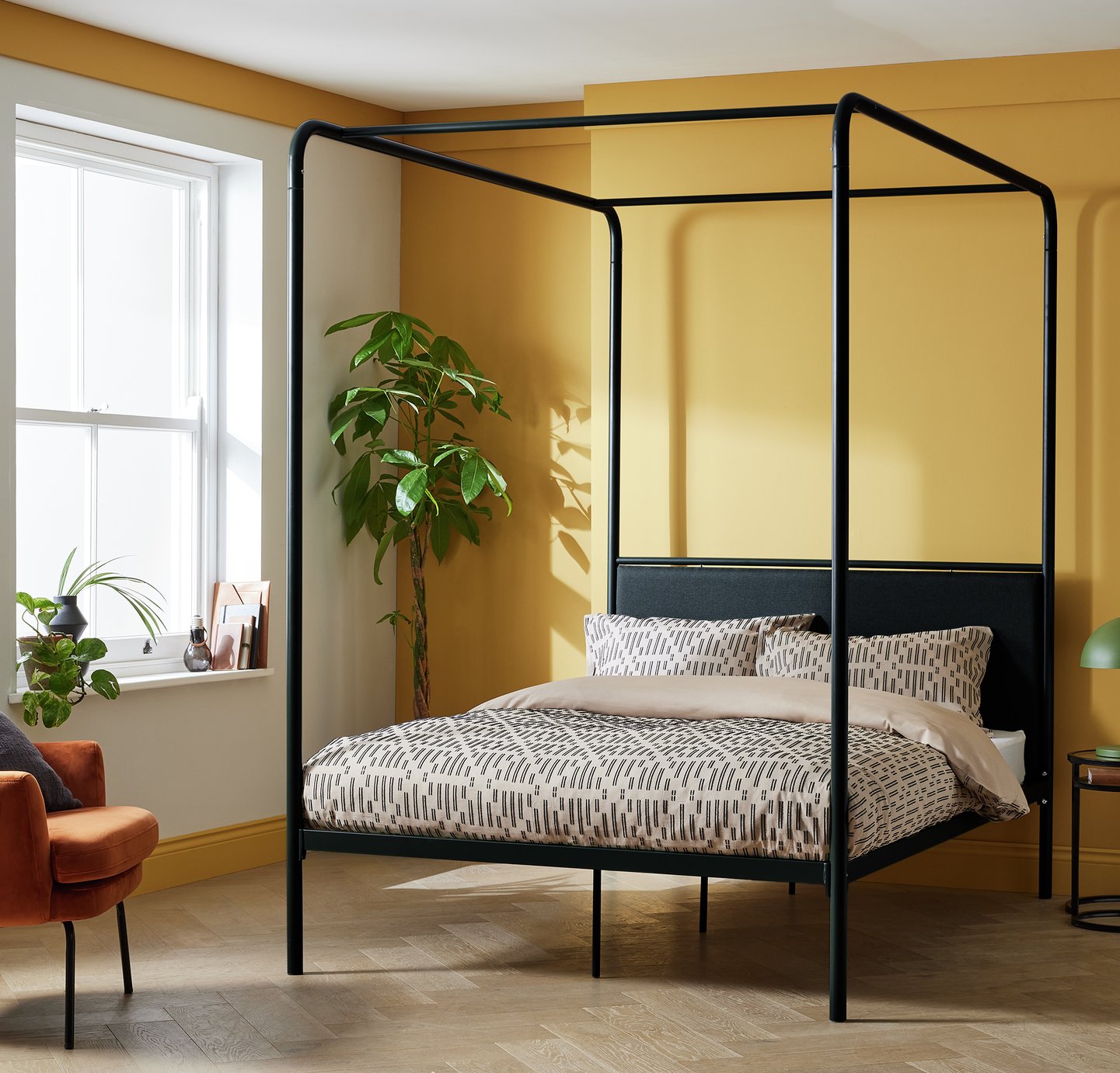 Habitat Damon 4 Poster Double Metal Bed Frame - Black