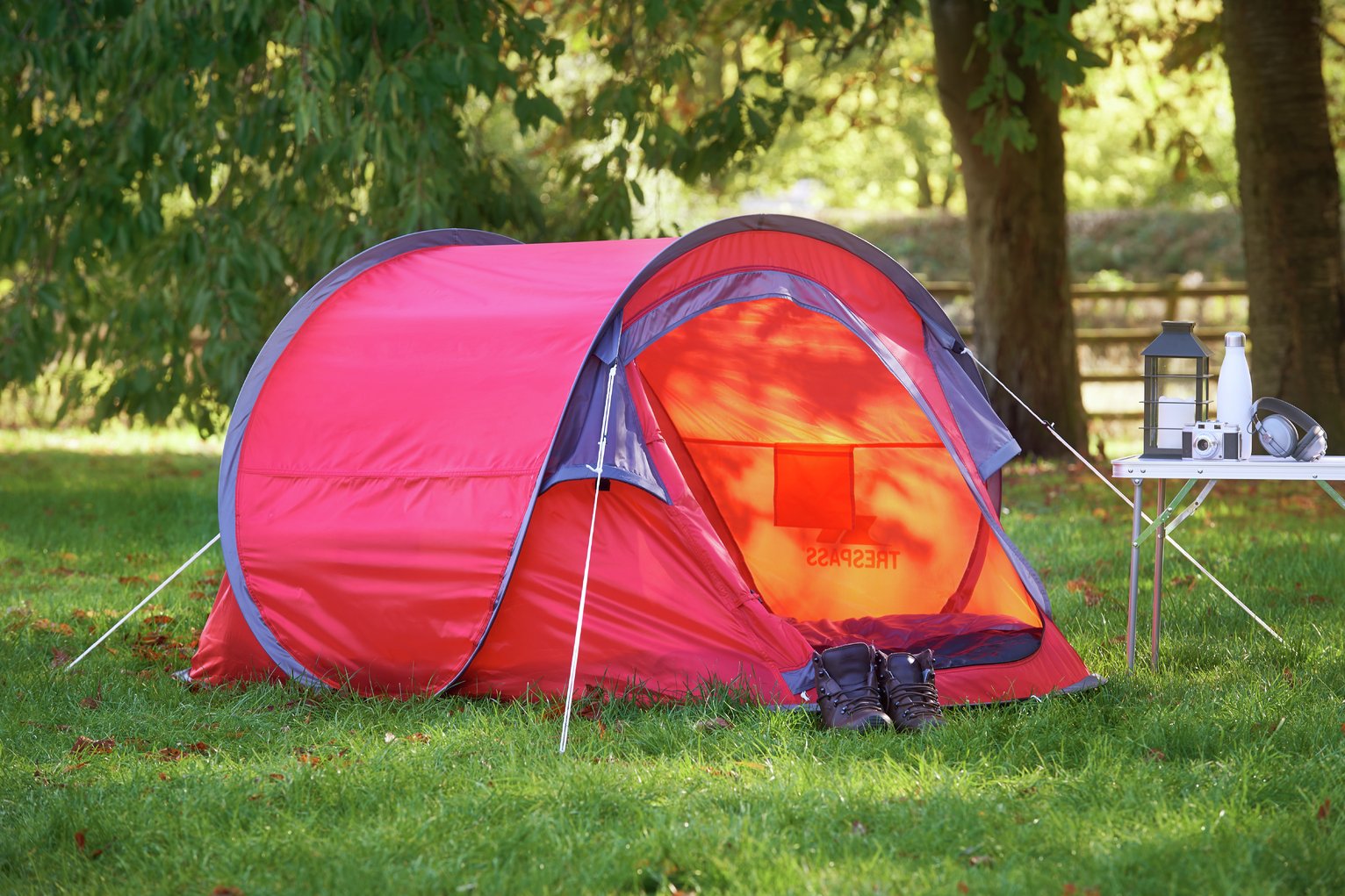 Trespass 2 Man 1 Room Pop Up Camping Tent Review