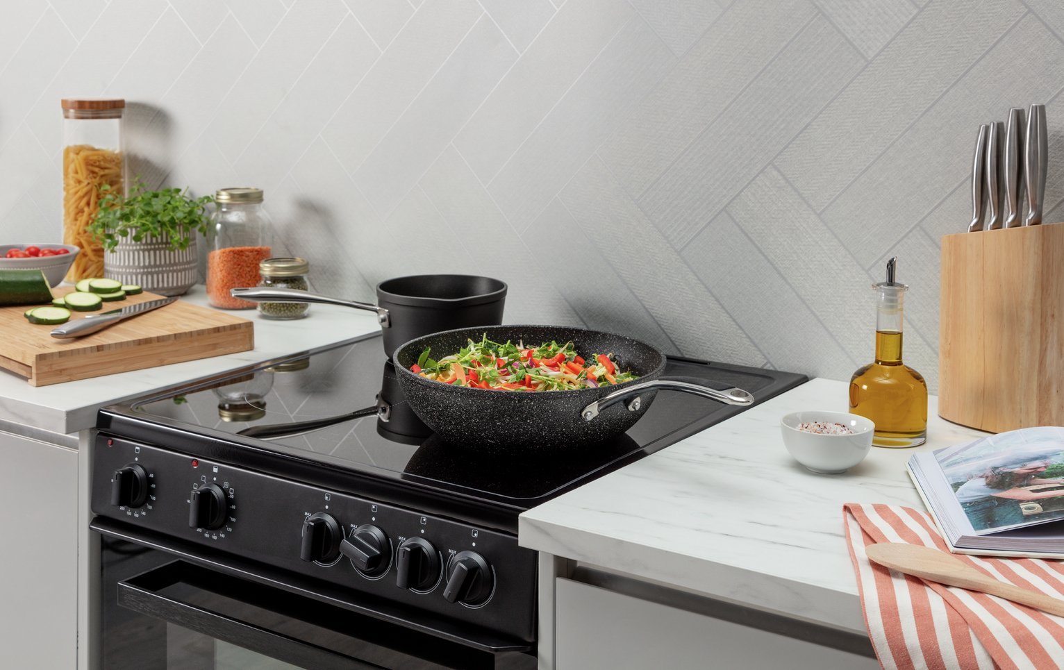 Argos Home 28cm Rock Effect Aluminium Wok Review