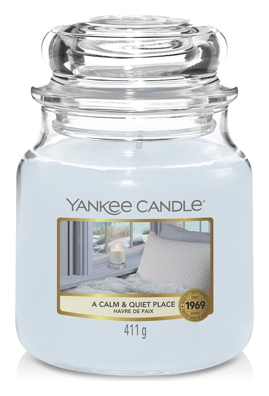 Yankee Candle Medium Jar Candle - A Calm & Quiet Place 