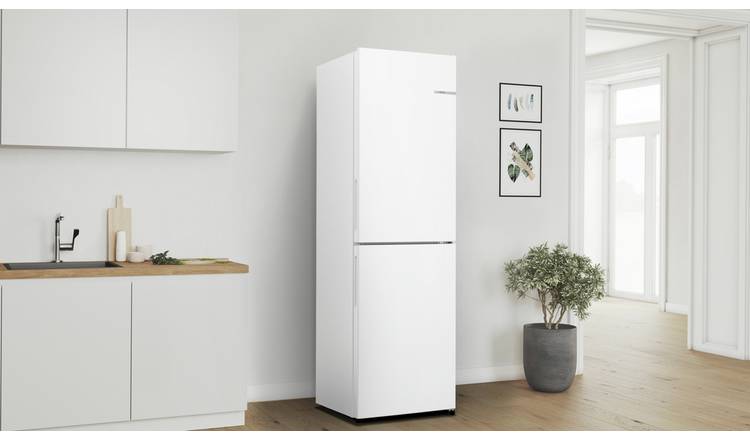 Buy Bosch KGN27NWEAG Freestanding Fridge Freezer White Fridge