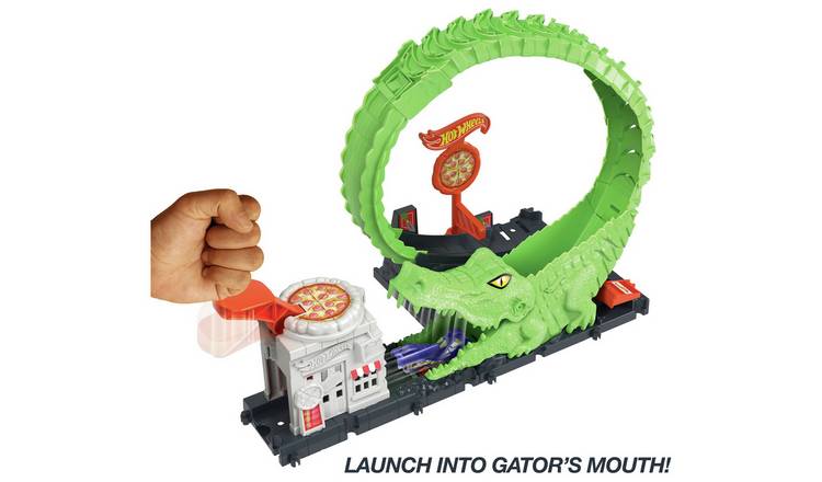 Hot wheels city gator garage hot sale attack playset