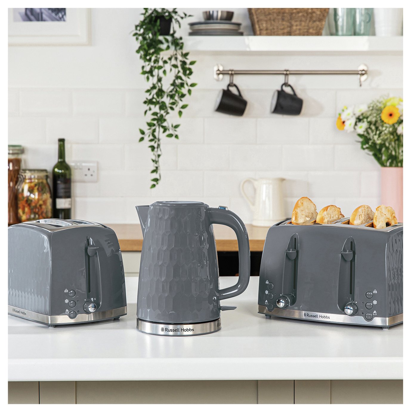 Russell Hobbs 26063 Honeycomb 2 Slice Toaster Review