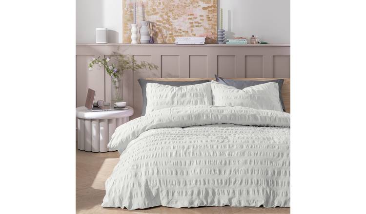 Habitat Widestripe Seersucker White Bedding Set - Superking