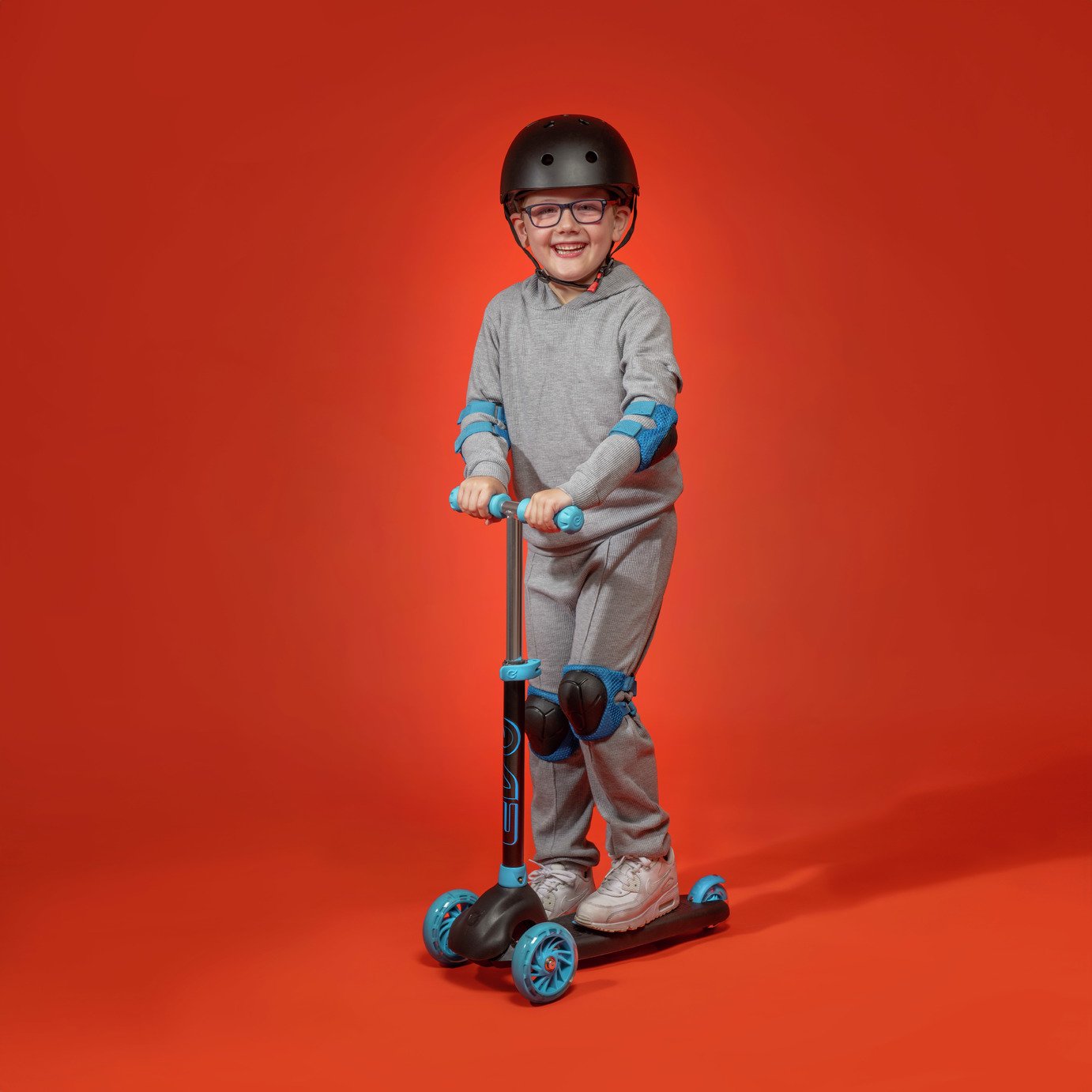 EVO Eclipse oplichtende step met 3 wielen, duwstep voor kinderen, met verstelbare stuurhoogte, voor jongens en meisjes, step voor kinderen van 3-12 jaar (roze