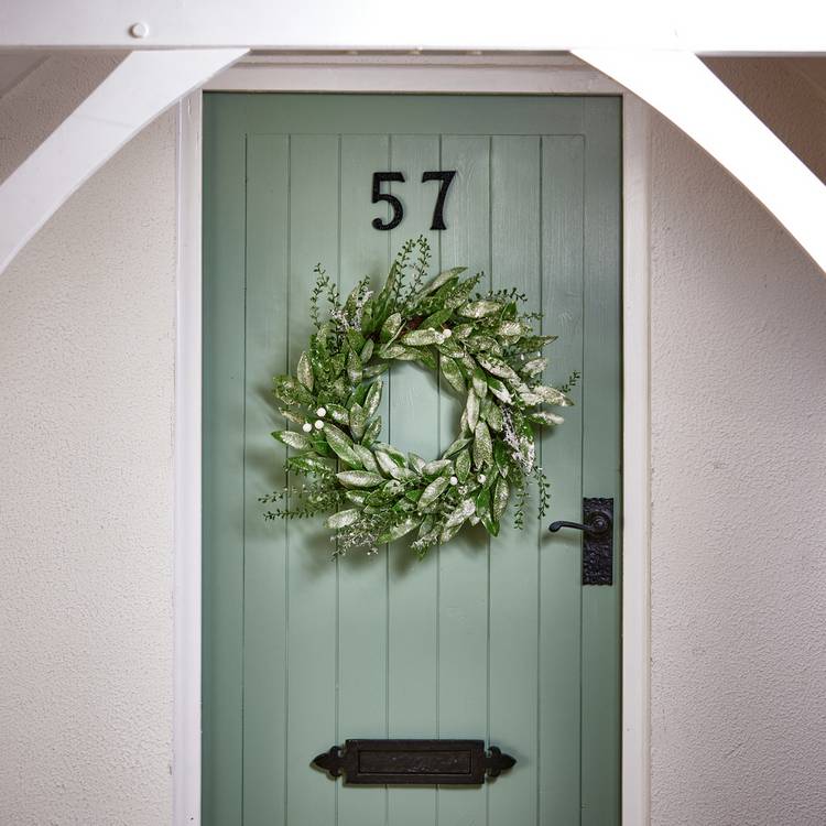 Premier Decorations Frosted Eucalyptus Christmas Wreath 0