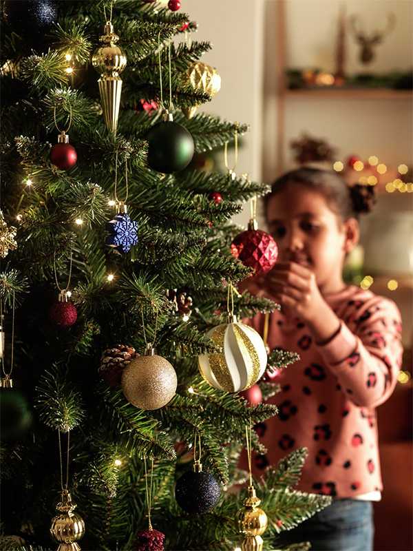 Argos outdoor christmas tree lights deals
