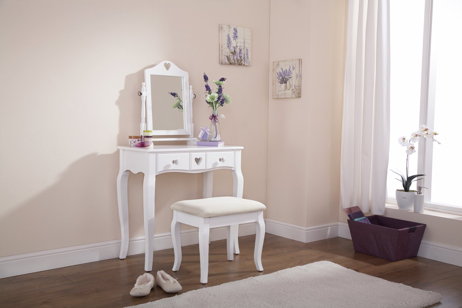 GFW Heart White Dresser & Stool Review