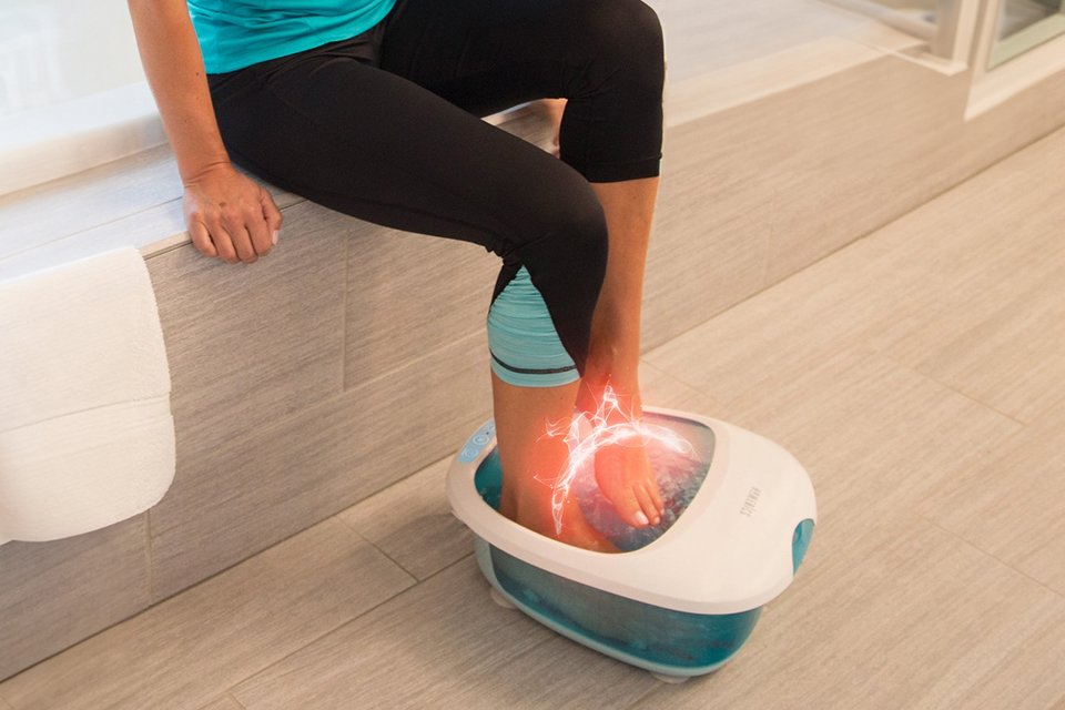 HoMedics luxury footspa with heater.