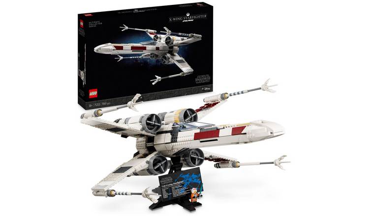 Star Wars UCS Red Five X-wing Starfighter